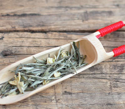 碧潭飘雪茶的品质特点