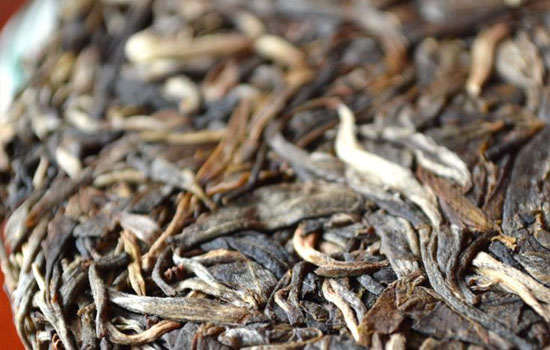云南七子饼茶功效